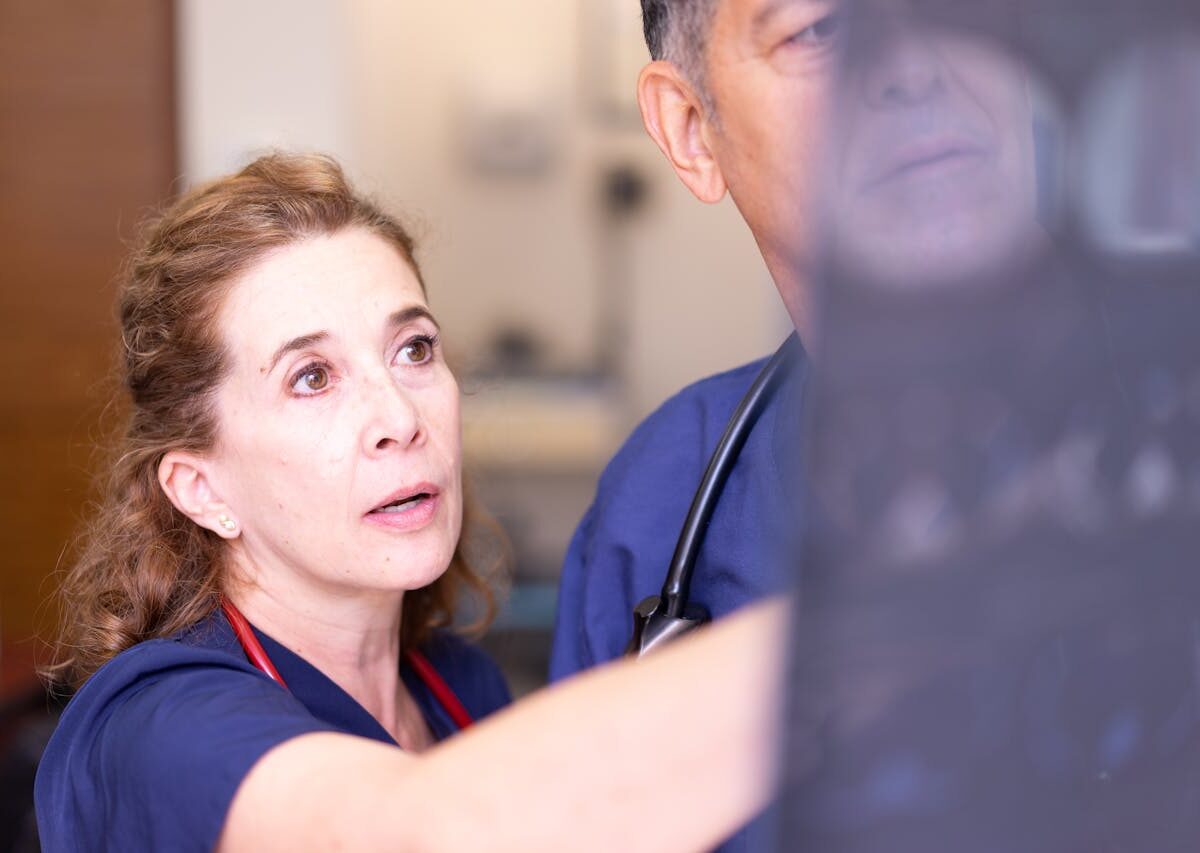 O Custo Emocional e Financeiro de um Processo Médico em Andamento